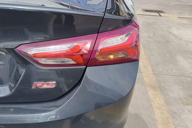 Used Chevrolet Malibu XL 2019 Redline 550T Automatic RuiLian Edition Right Rear Taillight