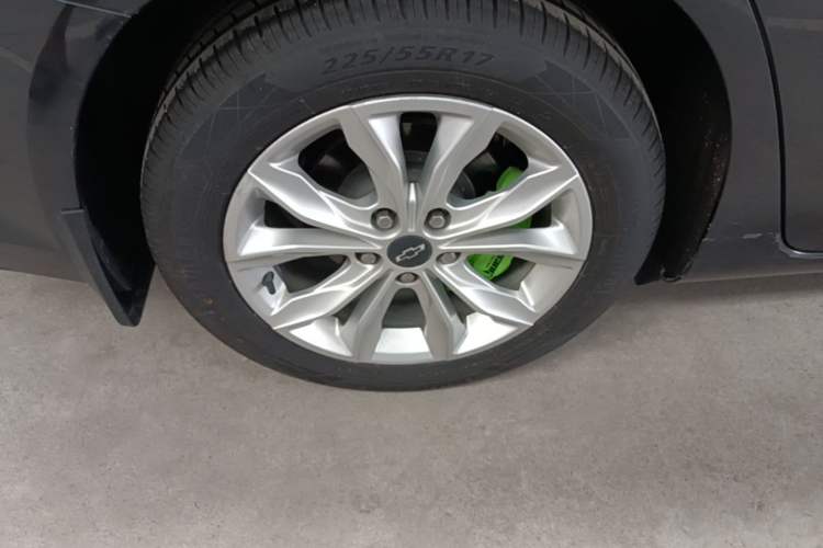 Used Chevrolet Malibu XL 2019 535T CVT Active Version Right Rear Wheel Hub
