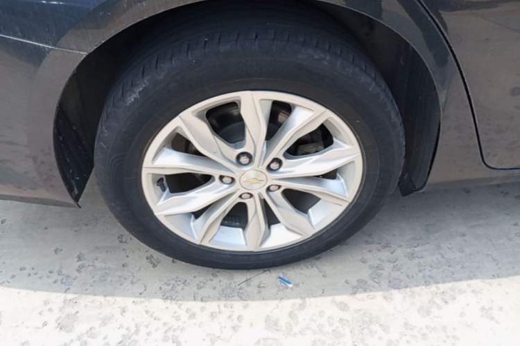 Used Chevrolet Malibu XL 2019 535T CVT Active Version Right Rear Wheel Hub