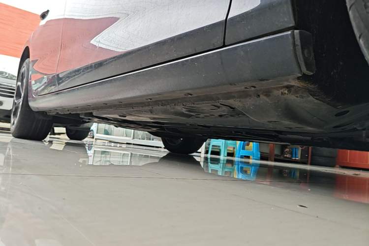 Used Chevrolet Malibu XL 2019 Redline 550T Automatic RuiLian Edition Right Side Sill