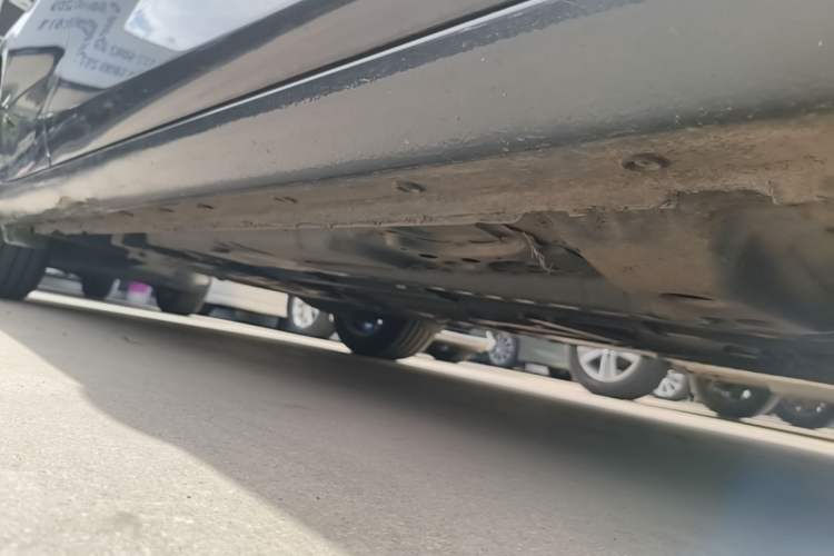Used Chevrolet Malibu XL 2019 Redline 550T Automatic RuiLian Edition Right Side Sill