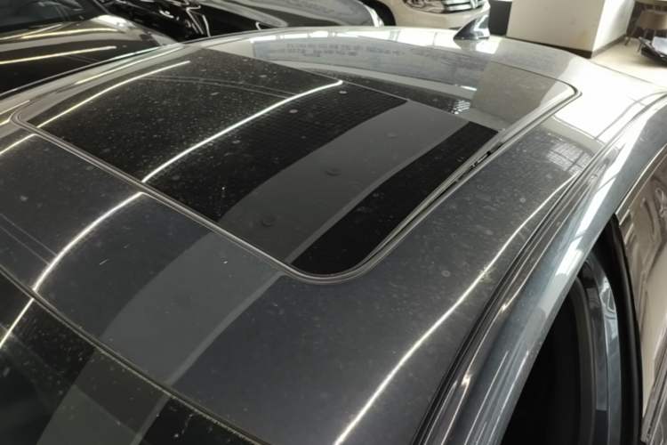 Used Chevrolet Malibu XL 2019 Redline 550T Automatic RuiLian Edition Roof