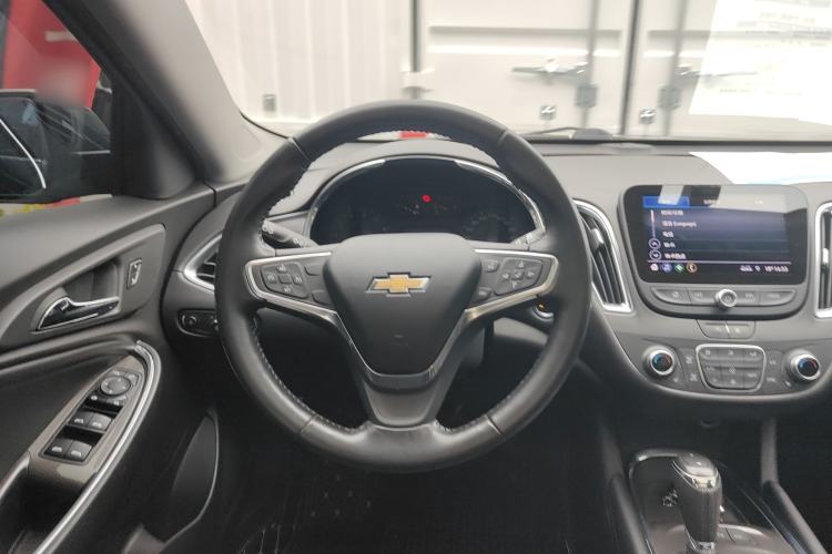 Used Chevrolet Malibu XL 2019 535T CVT Active Version Steering Wheel