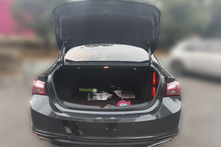 Used Chevrolet Malibu XL 2019 Redline 550T Automatic Sport Edition Trunk