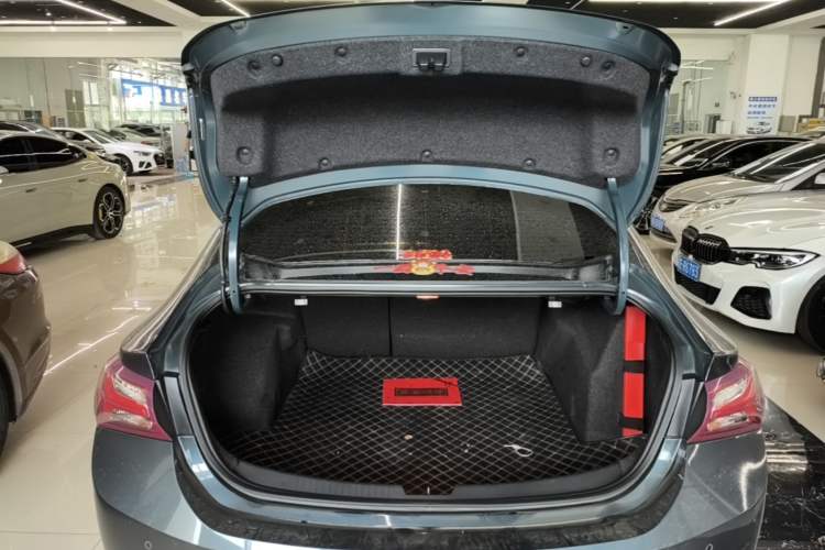 Used Chevrolet Malibu XL 2019 Redline 550T Automatic RuiLian Edition Trunk