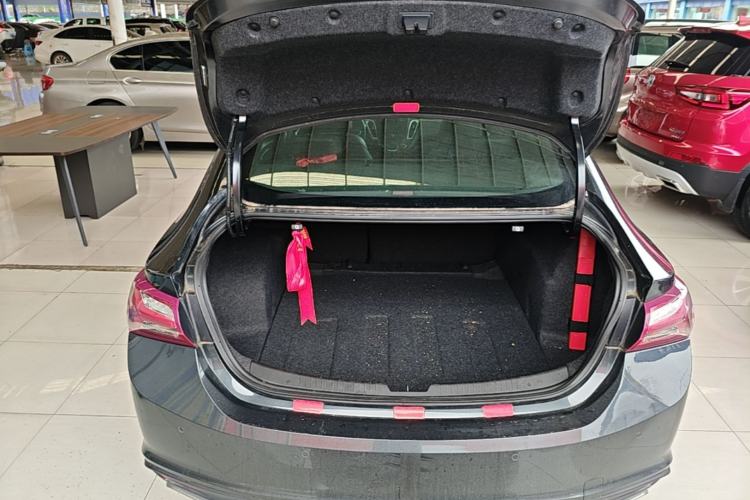 Used Chevrolet Malibu XL 2019 Redline 550T Automatic RuiLian Edition Trunk