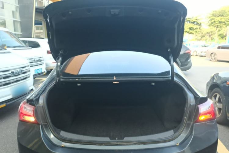 Used Chevrolet Malibu XL 2019 535T CVT Active Version Trunk