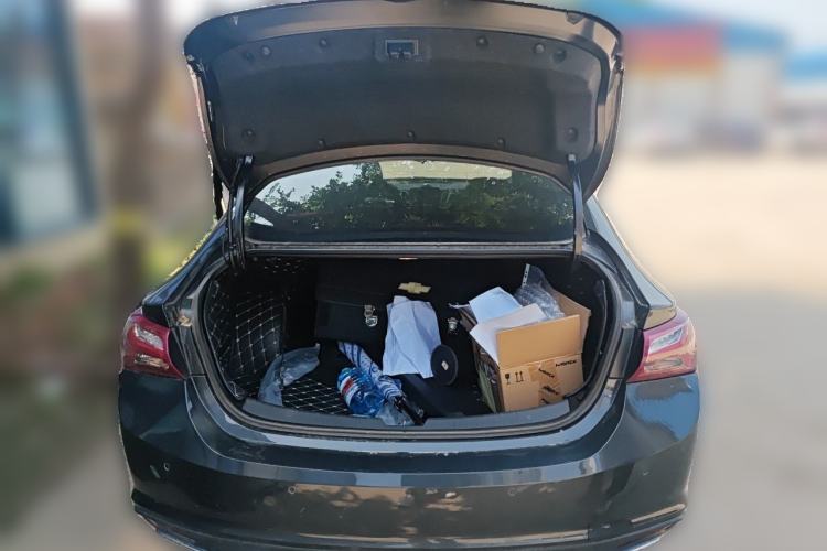 Used Chevrolet Malibu XL 2019 Redline 550T Automatic Sport Edition Trunk