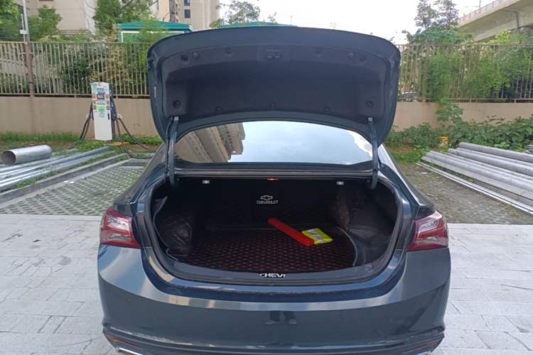 Used Chevrolet Malibu XL 2019 535T CVT Active Version Trunk