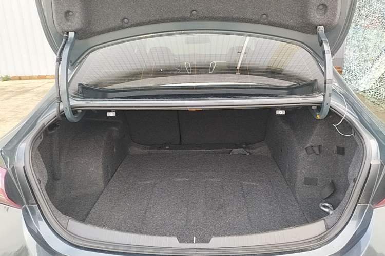 Used Chevrolet Malibu XL 2019 535T CVT Active Version Trunk