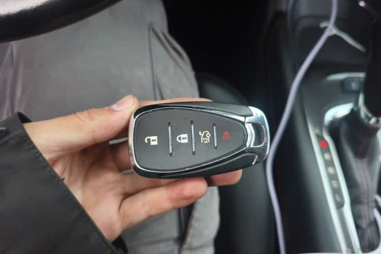 Used Chevrolet Malibu XL 2019 Redline 550T Automatic Sport Edition Vehicle Key
