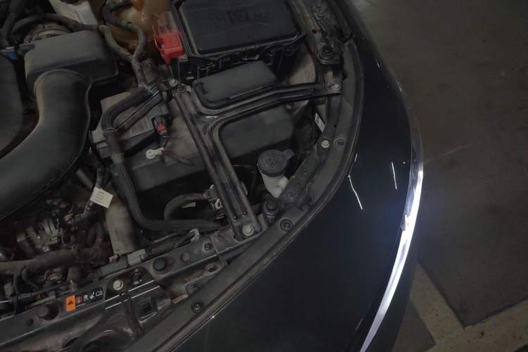 Used Chevrolet Malibu XL 2019 Redline 550T Automatic Sport Edition Engine Bay Left