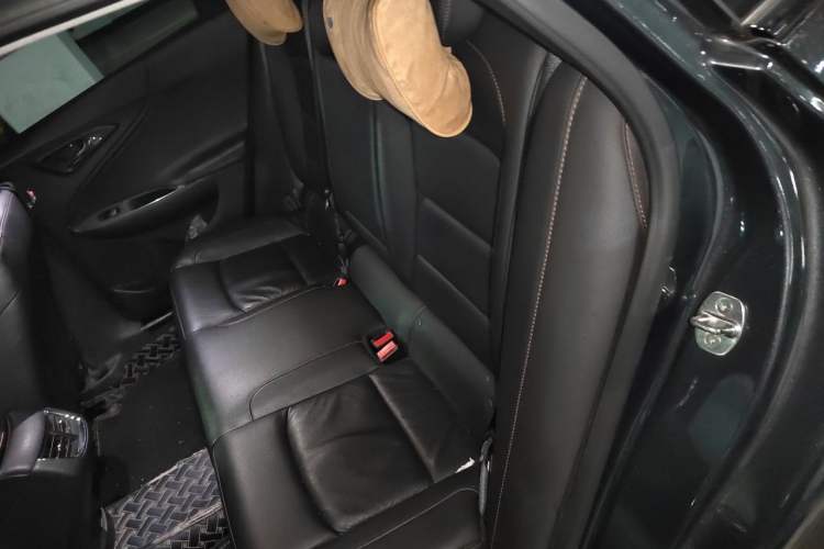 Used Chevrolet Malibu XL 2019 Redline 550T Automatic Sport Edition Left Rear Seat