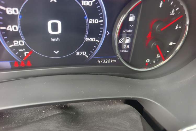 Used Chevrolet Malibu XL 2019 Redline 550T Automatic Smart Edition Odometer Close Up