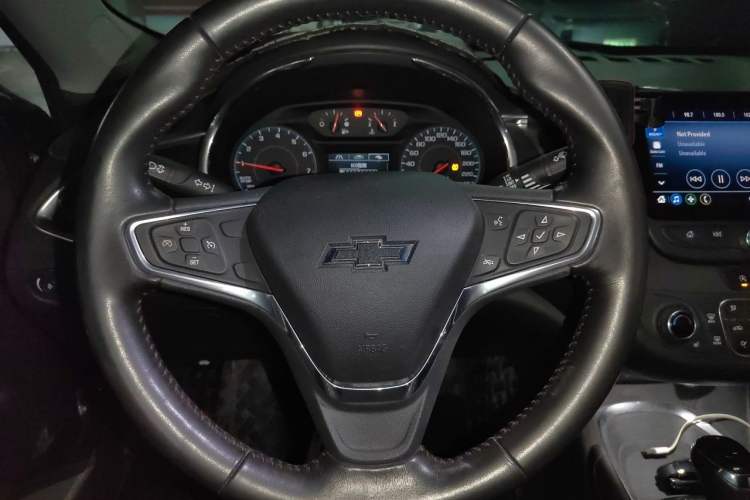 Used Chevrolet Malibu XL 2019 Redline 550T Automatic Sport Edition Steering Wheel