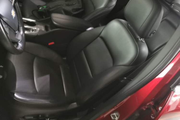 Used Chevrolet Malibu XL 2019 535T CVT Active Version Left Front Seat