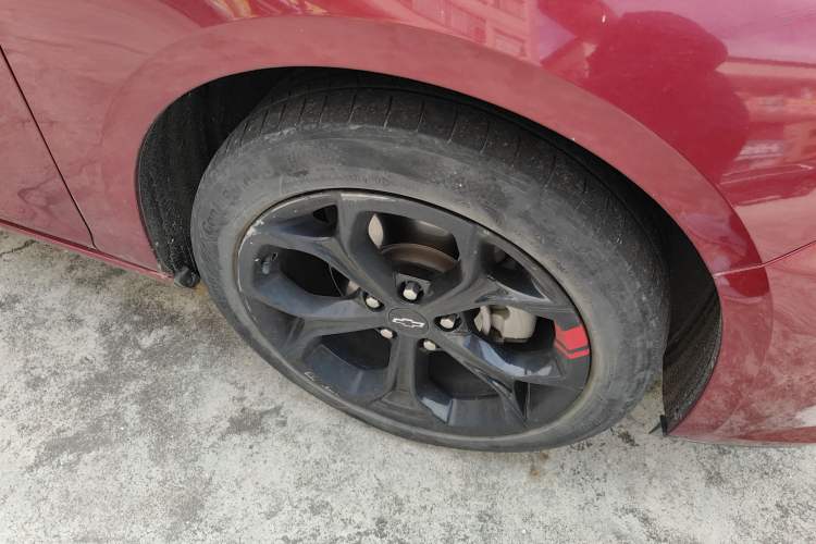 Used Chevrolet Malibu XL 2019 Redline 550T Automatic RuiLian Edition Right Front Wheel Hub
