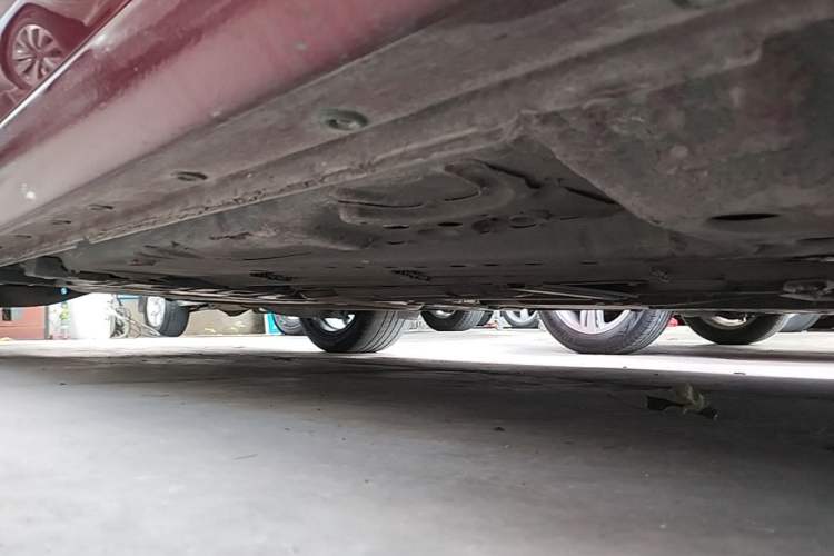 Used Chevrolet Malibu XL 2019 Redline 550T Automatic RuiLian Edition Right Side Sill