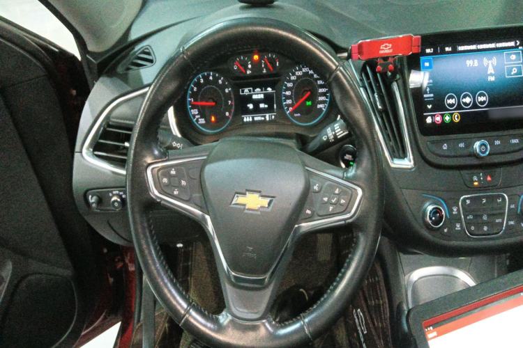 Used Chevrolet Malibu XL 2019 535T CVT Active Version Steering Wheel