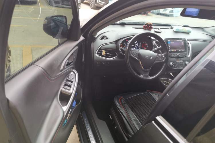 Used Chevrolet Malibu XL 2019 Redline 550T Automatic RuiLian Edition Driver Seat