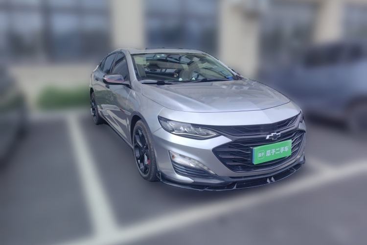 Used Chevrolet Malibu XL 2019 Redline 550T Automatic Smart Edition Front Right 45 Deg