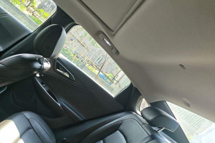 Used Chevrolet Malibu XL 2019 Redline 550T Automatic RuiLian Edition Headliner