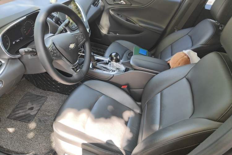 Used Chevrolet Malibu XL 2019 535T CVT Active Version Left Front Seat