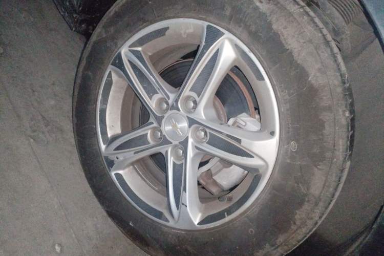 Used Chevrolet Malibu XL 2019 535T CVT Rui Xing Edition Right Front Wheel Hub