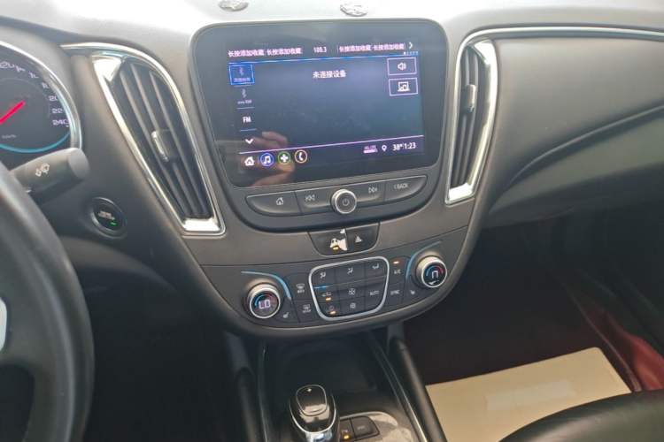 Used Chevrolet Malibu XL 2019 535T CVT Active Version Audio And AC Panel