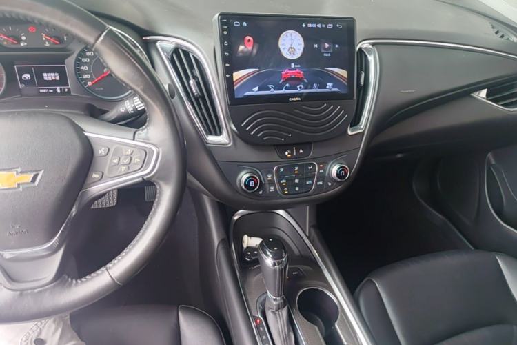 Used Chevrolet Malibu XL 2019 535T CVT Active Version Center Console