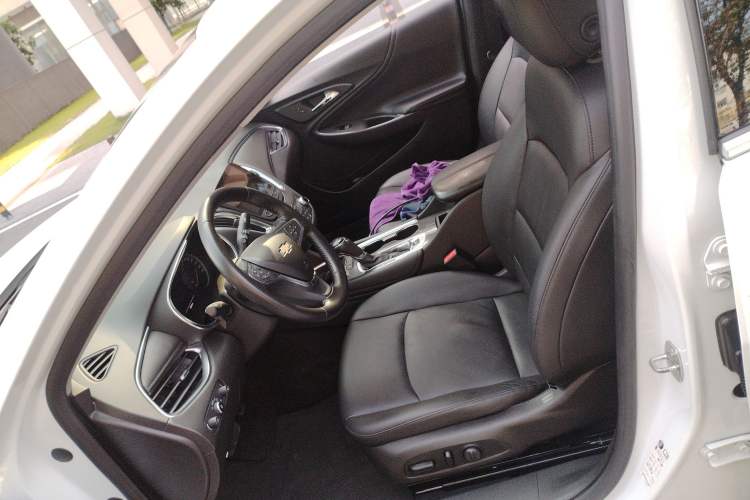 Used Chevrolet Malibu XL 2019 535T CVT Active Version Driver Seat
