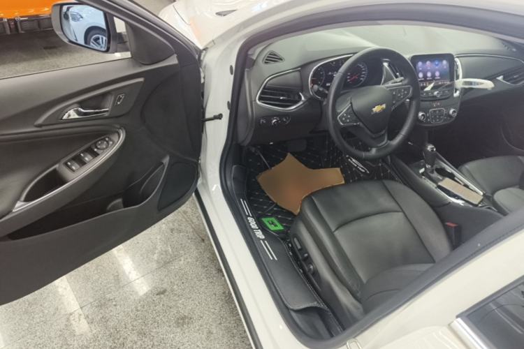 Used Chevrolet Malibu XL 2019 535T CVT Active Version Driver Seat