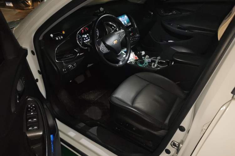 Used Chevrolet Malibu XL 2019 535T CVT Active Version Driver Seat