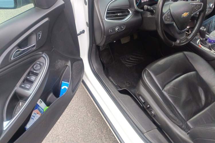 Used Chevrolet Malibu XL 2019 535T CVT Active Version Driver Seat