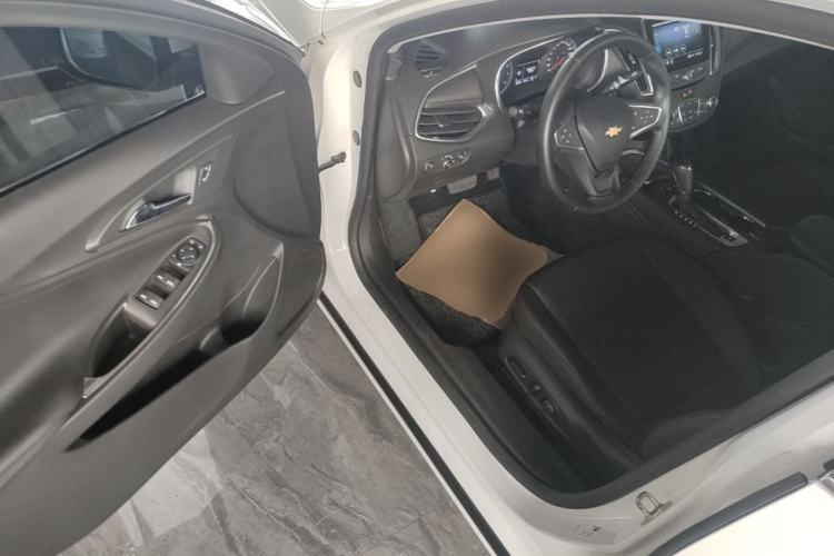 Used Chevrolet Malibu XL 2019 535T CVT Active Version Driver Seat