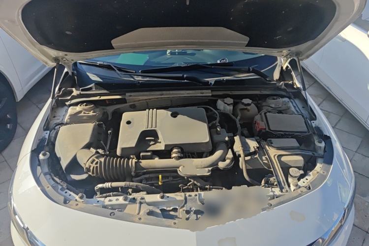 Used Chevrolet Malibu XL 2019 535T CVT RuiLian Edition Engine Bay