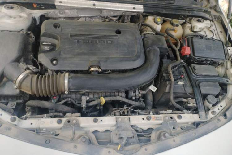 Used Chevrolet Malibu XL 2019 Redline 550T Automatic Smart Edition Engine Bay