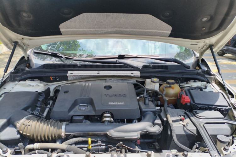 Used Chevrolet Malibu XL 2019 535T CVT RuiLian Edition Engine Bay