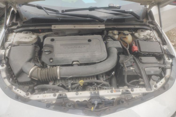 Used Chevrolet Malibu XL 2019 Redline 550T Automatic RuiLian Edition Engine Bay