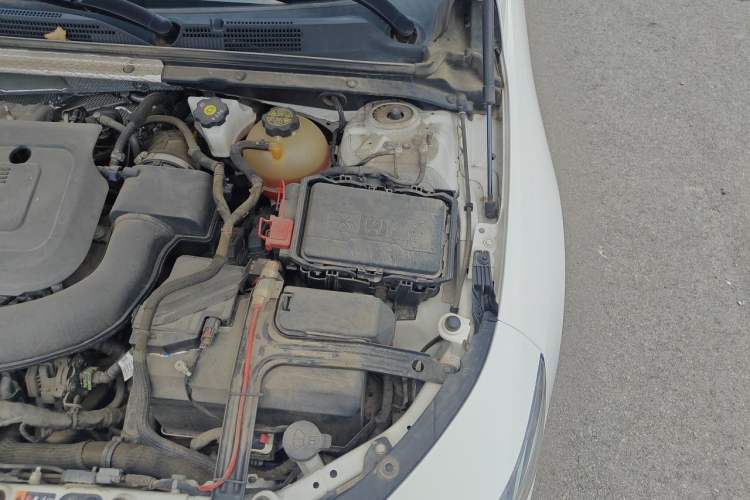 Used Chevrolet Malibu XL 2019 Redline 550T Automatic Sport Edition Engine Bay Left