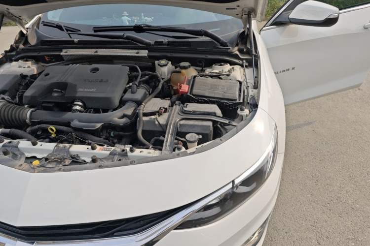 Used Chevrolet Malibu XL 2019 535T CVT Active Version Engine Bay Left