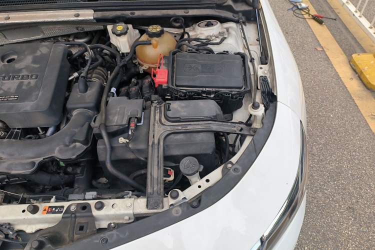 Used Chevrolet Malibu XL 2019 535T CVT Active Version Engine Bay Left