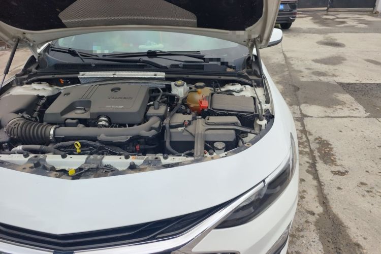 Used Chevrolet Malibu XL 2019 535T CVT Active Version Engine Bay Left