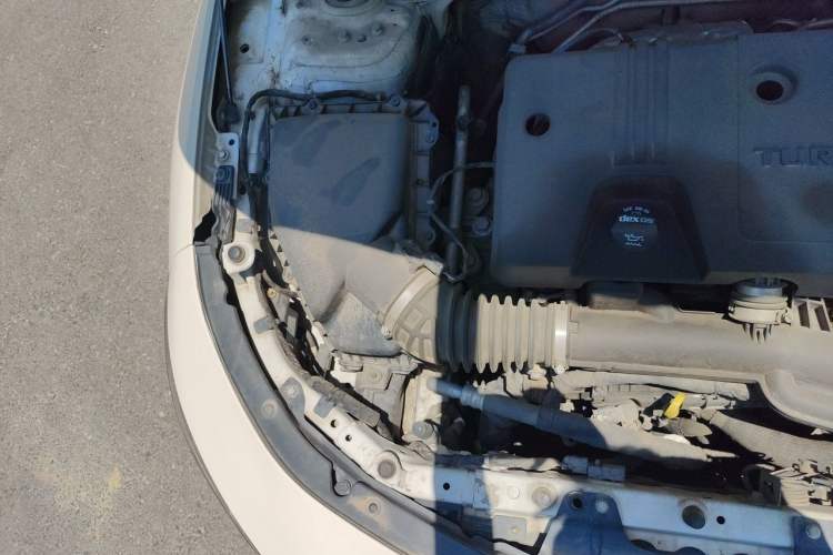 Used Chevrolet Malibu XL 2019 535T CVT Active Version Engine Bay Right