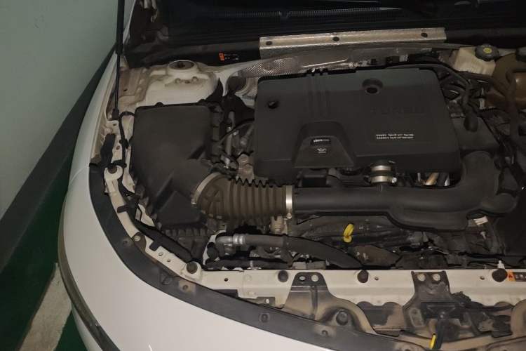 Used Chevrolet Malibu XL 2019 535T CVT Active Version Engine Bay Right