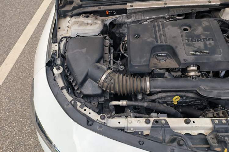 Used Chevrolet Malibu XL 2019 535T CVT Active Version Engine Bay Right