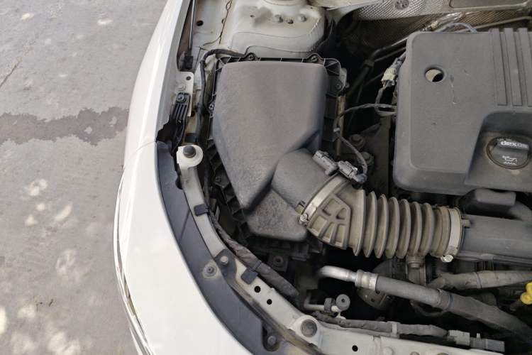 Used Chevrolet Malibu XL 2019 535T CVT Active Version Engine Bay Right