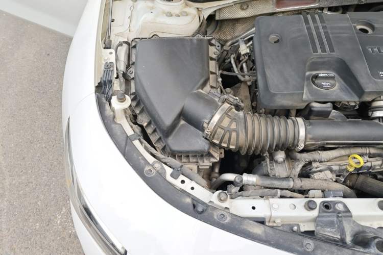 Used Chevrolet Malibu XL 2019 535T CVT Active Version Engine Bay Right
