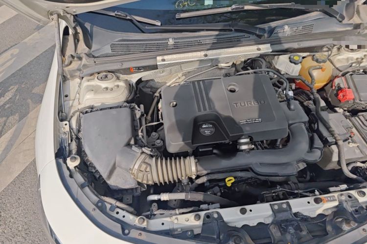 Used Chevrolet Malibu XL 2019 535T CVT Active Version Engine Bay Right