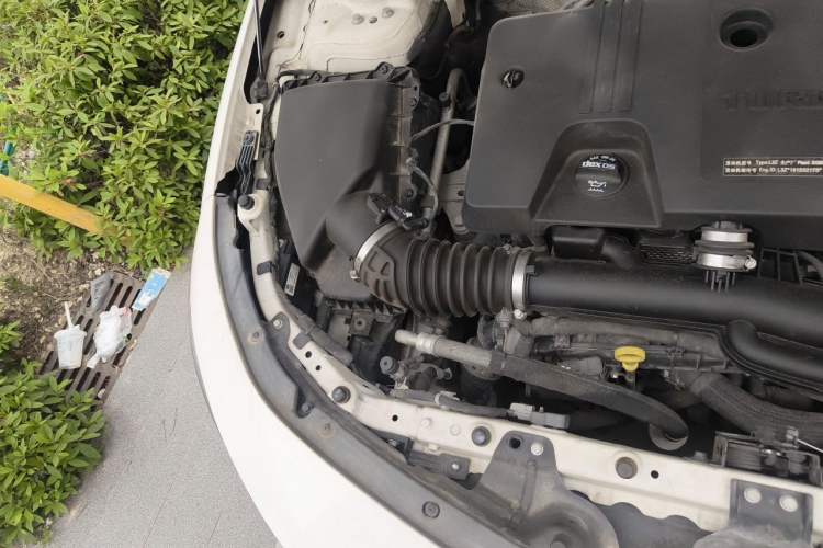 Used Chevrolet Malibu XL 2019 535T CVT Active Version Engine Bay Right